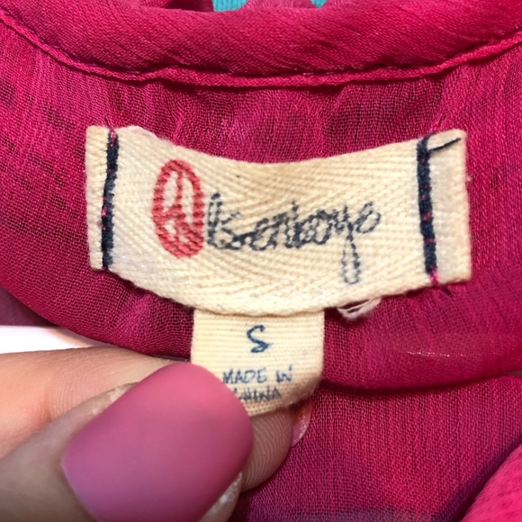 Pink top - Picture 6 of 6